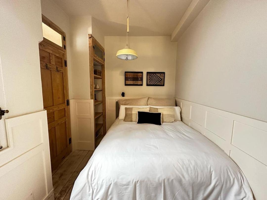 Apartmán Boutique Embajadores Madrid Exteriér fotografie